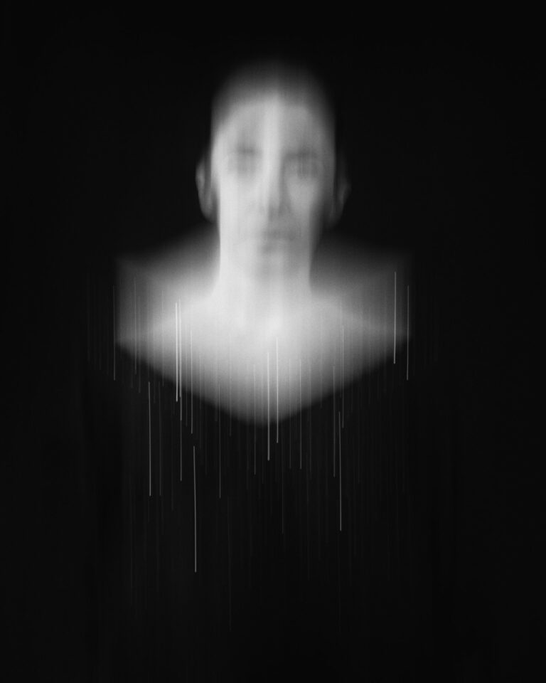 Dichiarazione — fotografia in anteprima 1, fanzine di Luca Pistillo
