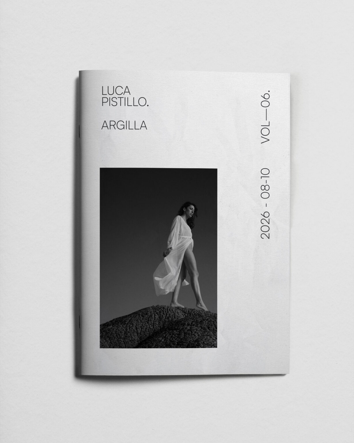 ARGILLA — copertina della fanzine fotografica di Luca Pistillo