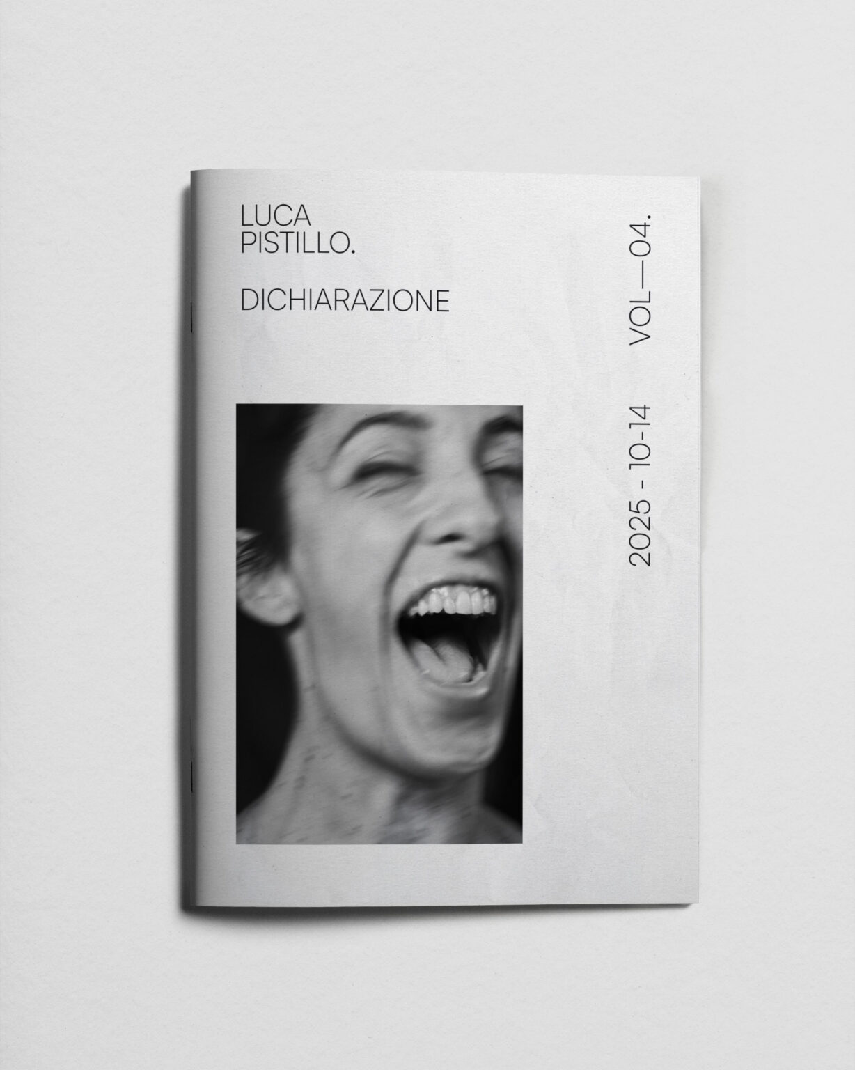 Dichiarazione — copertina della fanzine fotografica di Luca Pistillo